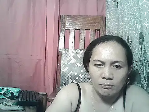 prettymomma24xx online show from 03.26.26