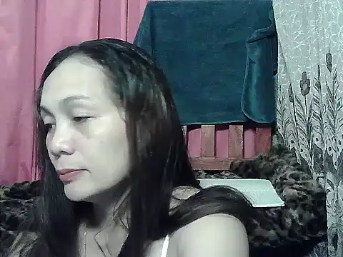 prettymomma24xx online show from 04.09.26