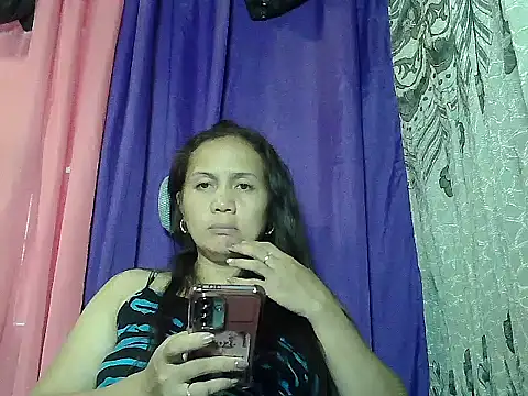 prettymomma24xx online show from 07.01.26