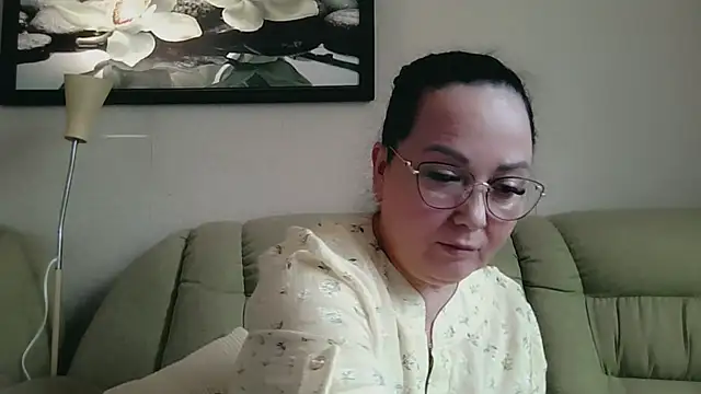 infinity loveliness online show from 06.14.26