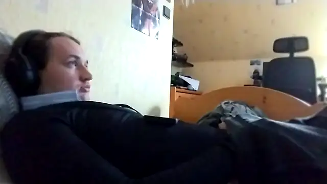 julialafemboy59 online show from 02.27.26