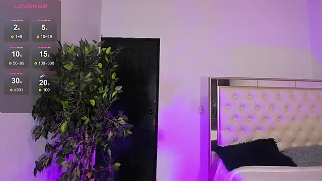 Im FelixHunter online show from 04.23.26