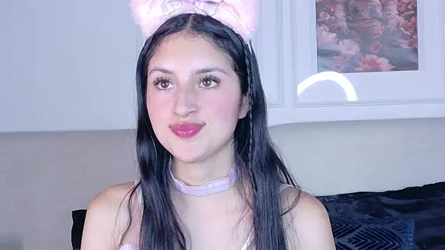 soffy hilltom online show from 03.17.26