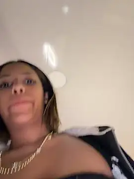 vicky bass  online show from 06.24.26