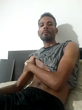 Snapshot of moreno_alpha_br chatting on 03.28.26 moreno alpha br online show from 03.28.26