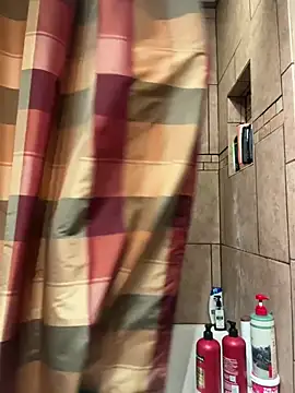 Snapshot of dmo572 chatting on 04.05.26 dmo572 online show from 04.05.26