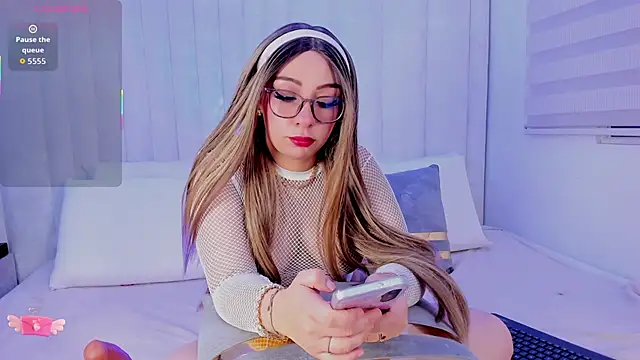 nicol moons online show from 01.15.26