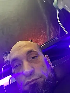 Snapshot of RealisedBooking chatting on 02.23.26 RealisedBooking online show from 02.23.26