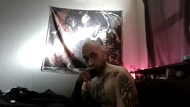 Snapshot of RealisedBooking chatting on 03.09.26 RealisedBooking online show from 03.09.26