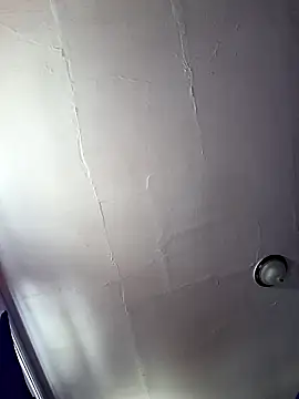 Snapshot of RealisedBooking chatting on 03.10.26 RealisedBooking online show from 03.10.26