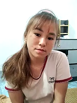 Sexy-girl123 online show from 03.31.26