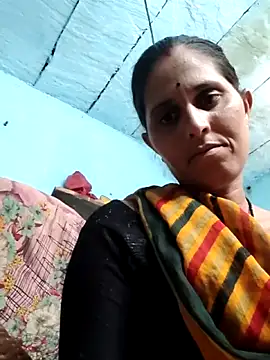 Snapshot of Bhavna8080 chatting on 06.07.26 Bhavna8080 online show from 06.07.26
