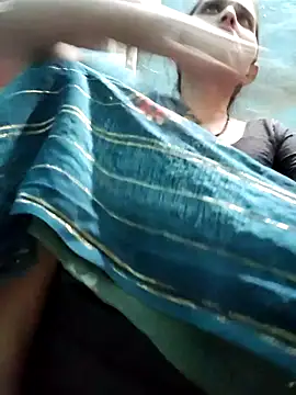 Snapshot of Bhavna8080 chatting on 06.10.26 Bhavna8080 online show from 06.10.26