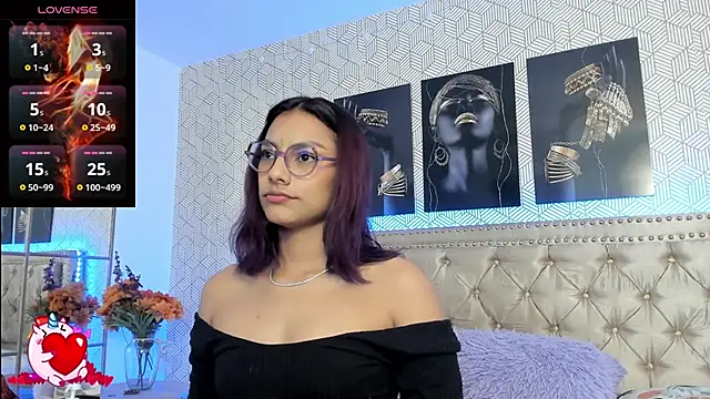 MeganRosseX online show from 02.02.26