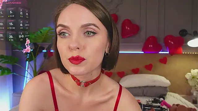 Lil  Fleur online show from 02.11.26