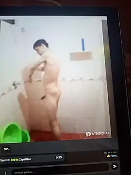 Snapshot of Alexis200520 chatting on 01.16.26 Alexis200520 online show from 01.16.26