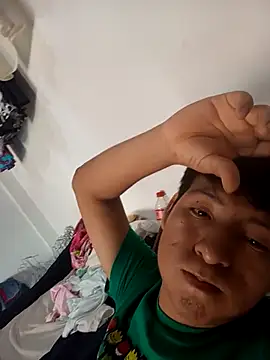 Snapshot of Alexis200520 chatting on 02.10.26 Alexis200520 online show from 02.10.26