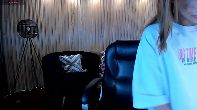 KayraLanne online show from 07.18.26