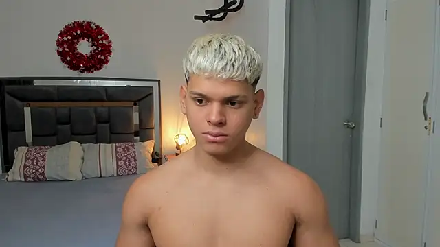 Snapshot of stefan_leenox chatting on 04.01.26 stefan leenox online show from 04.01.26