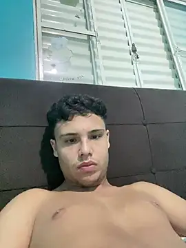 Snapshot of Wellington00_ chatting on 01.13.26 Wellington00 online show from 01.13.26