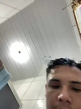 Snapshot of Wellington00_ chatting on 01.14.26 Wellington00 online show from 01.14.26