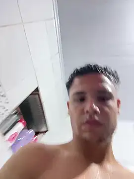 Snapshot of Wellington00_ chatting on 02.13.26 Wellington00 online show from 02.13.26