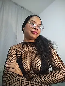 KATALINA SANTANA  online show from 06.05.26