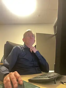 Pierre4tjyxx online show from 02.23.26