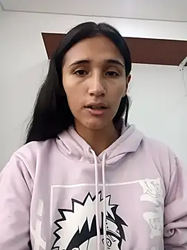 Aria Maeh online show from 03.05.26