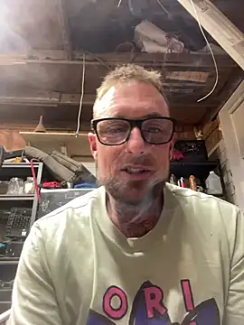 WIDBIGWHITECOCK online show from 04.25.26