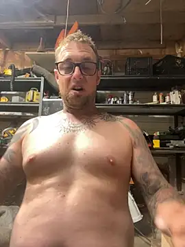 WIDBIGWHITECOCK online show from 06.07.26