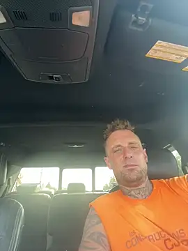 WIDBIGWHITECOCK online show from 07.06.26