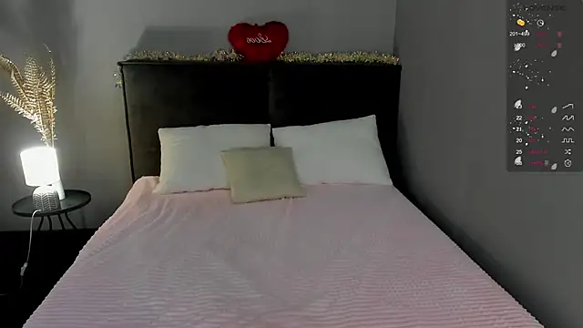 SkinyJoys online show from 03.06.26