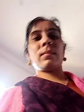 Hot ree85 online show from 01.13.26