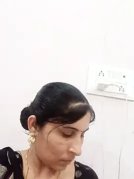 Hot ree85 online show from 05.07.26