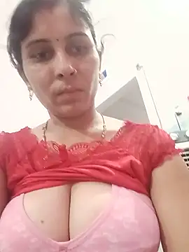 Hot ree85 online show from 06.03.26