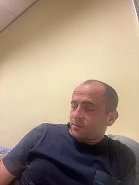 Snapshot of Majestik1 chatting on 02.04.26 Majestik1 online show from 02.04.26