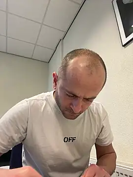 Snapshot of Majestik1 chatting on 02.17.26 Majestik1 online show from 02.17.26