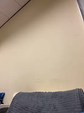 Snapshot of Majestik1 chatting on 02.18.26 Majestik1 online show from 02.18.26