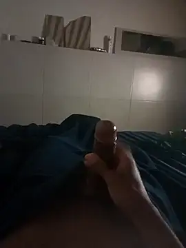 Snapshot of choocoolate chatting on 03.24.26 choocoolate online show from 03.24.26