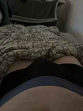 Snapshot of tonieja97 chatting on 02.26.26 tonieja97 online show from 02.26.26