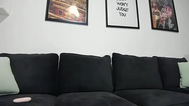 Snapshot of emorisplash chatting on 03.06.26 emorisplash online show from 03.06.26