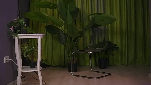 Ava Solis online show from 08.03.26