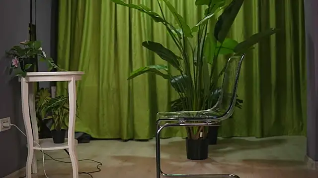 Ava Solis online show from 08.04.26