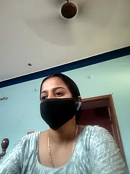 Snapshot of Tamilfathi chatting on 01.15.26 Tamilfathi online show from 01.15.26