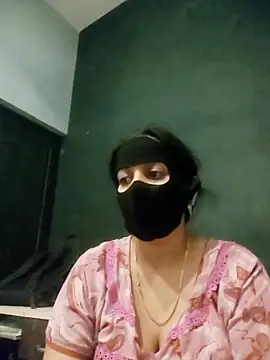 Snapshot of Tamilfathi chatting on 02.08.26 Tamilfathi online show from 02.08.26