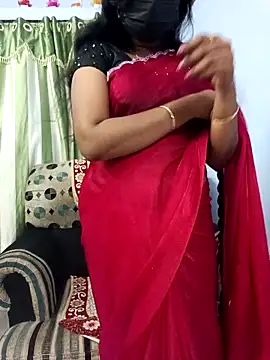 Tinarosy13 online show from 02.17.26