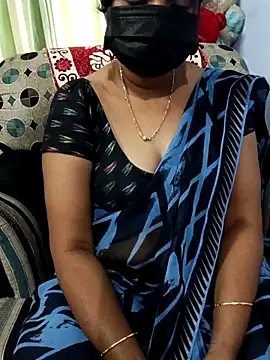 Tinarosy13 online show from 03.10.26