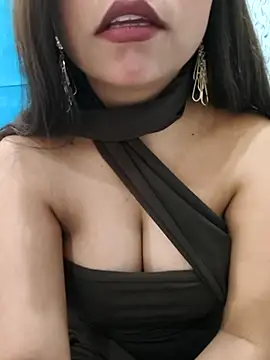 Snapshot of Hot_Twinkle chatting on 02.11.26 Hot Twinkle online show from 02.11.26