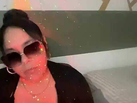 Snapshot of Thickfreakylatina chatting on 03.31.26 Thickfreakylatina online show from 03.31.26